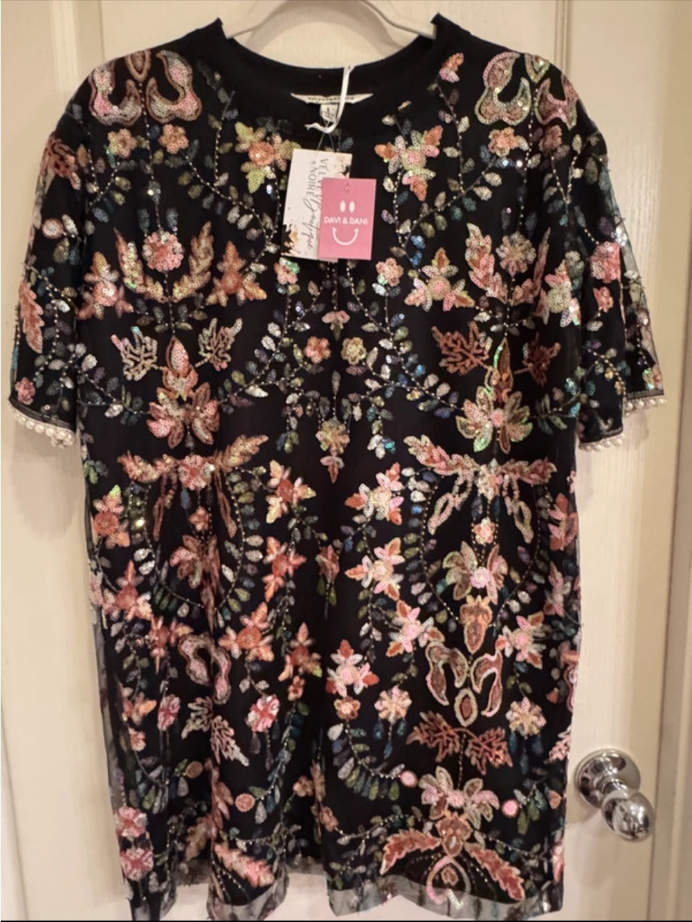 DAVI & DANI Black Sequin-Embellished Women’s dress